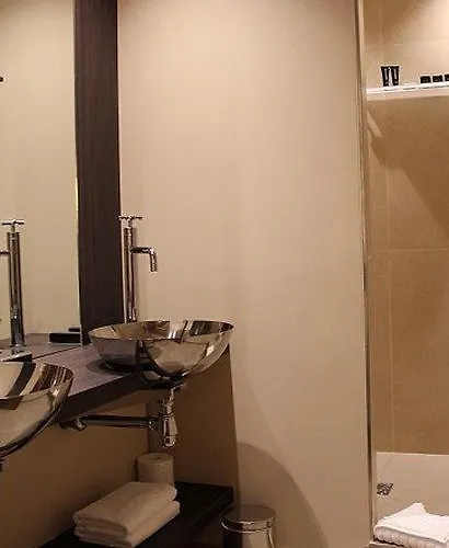 Bourdonnais Париж